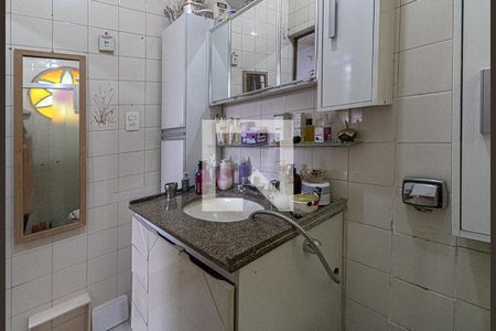 Casa à venda com 148m², 4 quartos e 2 vagasBanheiro