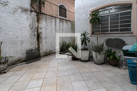 Casa à venda com 148m², 4 quartos e 2 vagasÁrea externa 