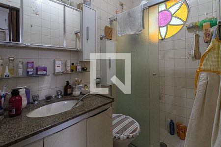 Casa à venda com 148m², 4 quartos e 2 vagasBanheiro