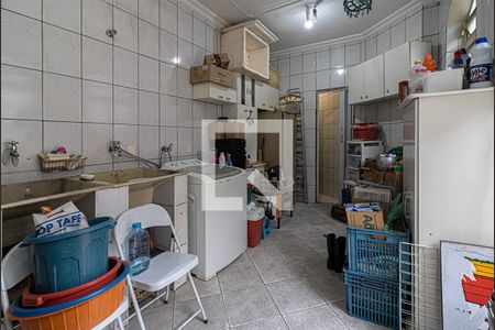 Casa à venda com 148m², 4 quartos e 2 vagasÁrea de Serviço