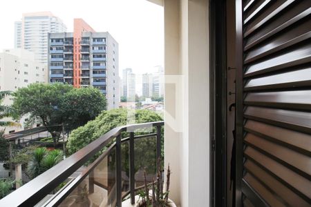 Apartamento à venda com 158m², 3 quartos e 2 vagasVaranda da Suíte 1