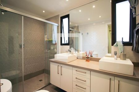 Apartamento à venda com 158m², 3 quartos e 2 vagasBanheiro da Suíte 1