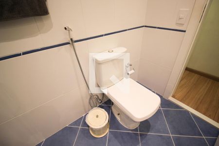 Apartamento à venda com 158m², 3 quartos e 2 vagasBanheiro 