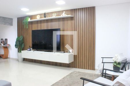 Sala de casa à venda com 3 quartos, 270m² em Vila Milton, Guarulhos