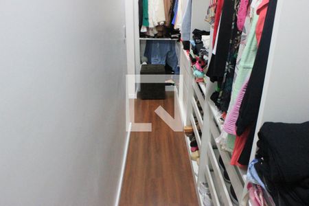 Casa à venda com 270m², 3 quartos e 4 vagasCloset