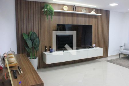 Sala de casa à venda com 3 quartos, 270m² em Vila Milton, Guarulhos