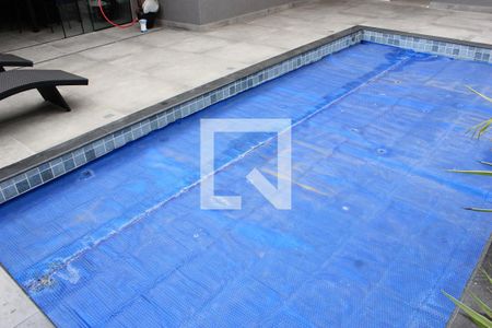 Casa à venda com 270m², 3 quartos e 4 vagasPiscina