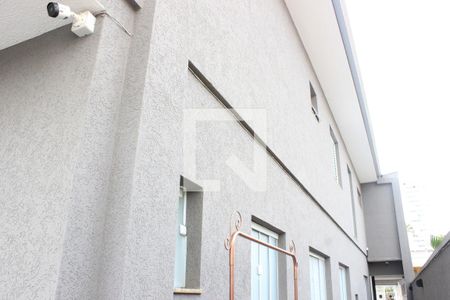 Casa à venda com 270m², 3 quartos e 4 vagasCorredor lateral