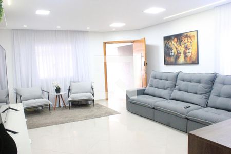 Sala de casa à venda com 3 quartos, 270m² em Vila Milton, Guarulhos