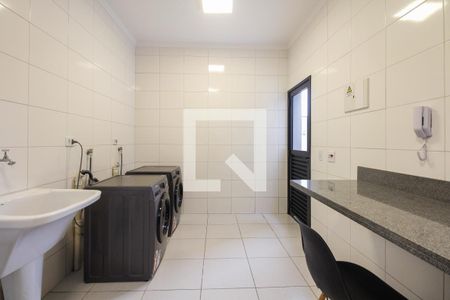 Condomínio - Lavabo de apartamento para alugar com 2 quartos, 42m² em Tatuapé, São Paulo