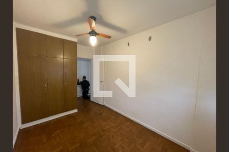 Quarto 2 de apartamento para alugar com 2 quartos, 70m² em Vila Pirajussara, São Paulo