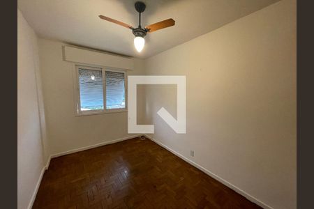 Quarto 2 de apartamento para alugar com 2 quartos, 70m² em Vila Pirajussara, São Paulo