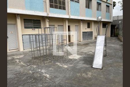 Apartamento para alugar com 70m², 2 quartos e 1 vagaÁrea comum - Playground