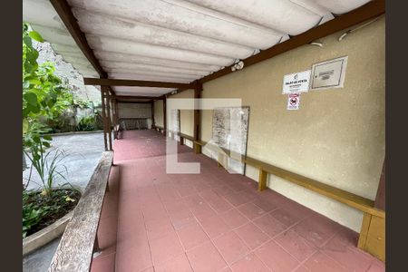 Apartamento para alugar com 70m², 2 quartos e 1 vagaÁrea comum - Salão de festas