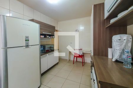 Casa à venda com 156m², 4 quartos e 2 vagascozinha