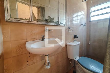Casa à venda com 156m², 4 quartos e 2 vagasbanheiro 2