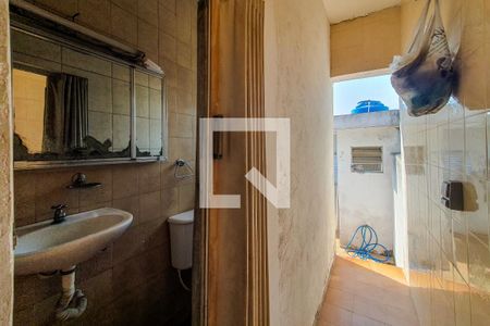 Casa à venda com 156m², 4 quartos e 2 vagasbanheiro 2