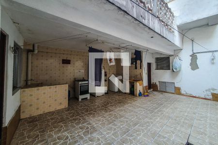 Casa à venda com 156m², 4 quartos e 2 vagasquintal