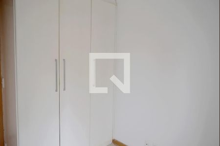 Apartamento à venda com 69m², 2 quartos e 2 vagasQuarto 2