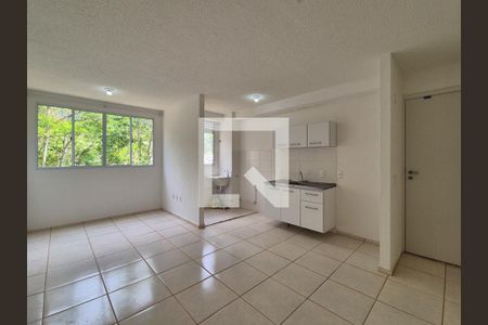 Sala de apartamento para alugar com 2 quartos, 43m² em Vargem Grande, Rio de Janeiro