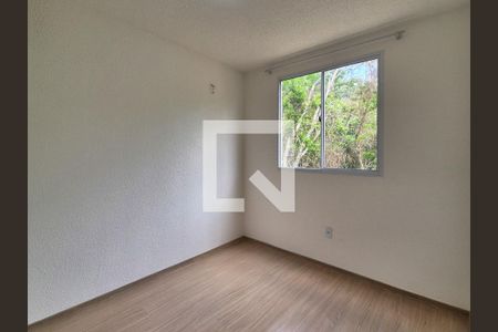 Quarto 1 de apartamento para alugar com 2 quartos, 43m² em Vargem Grande, Rio de Janeiro
