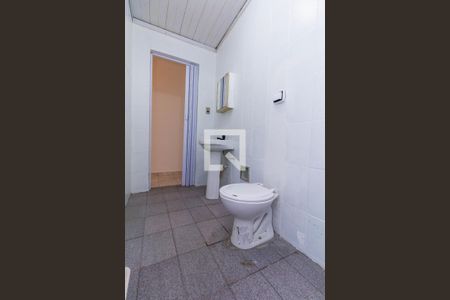 Casa para alugar com 80m², 2 quartos e 1 vaga Casa para alugar com 80m², 2 quartos e 1 vagaBanheiro