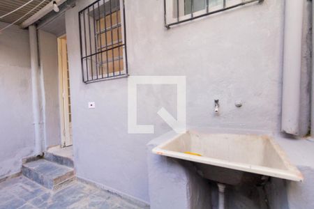 Casa para alugar com 80m², 2 quartos e 1 vaga Casa para alugar com 80m², 2 quartos e 1 vagaÁrea de Serviço