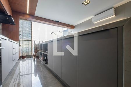 Sala/Cozinha de apartamento à venda com 3 quartos, 84m² em Sumarezinho, São Paulo