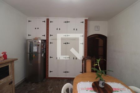 Casa à venda com 248m², 3 quartos e 2 vagasCozinha