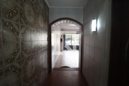 Casa à venda com 248m², 3 quartos e 2 vagasEntrada