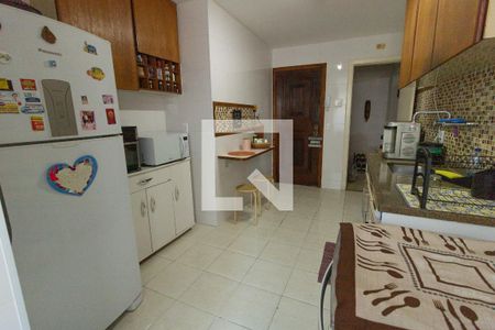 Apartamento à venda com 90m², 3 quartos e 1 vaga Apartamento à venda com 90m², 3 quartos e 1 vagaCozinha