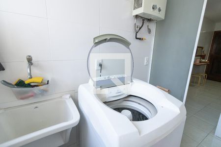 Apartamento à venda com 90m², 3 quartos e 1 vaga Apartamento à venda com 90m², 3 quartos e 1 vagaÁrea de Serviço