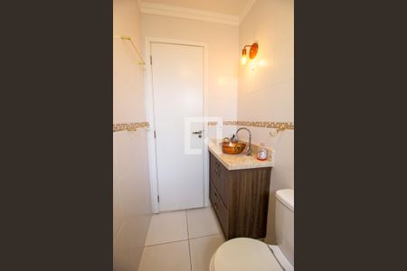 Apartamento para alugar com 60m², 2 quartos e 2 vagasBanheiro