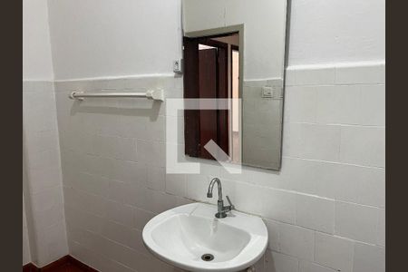 Apartamento para alugar com 95m², 2 quartos e sem vagaBanheiro