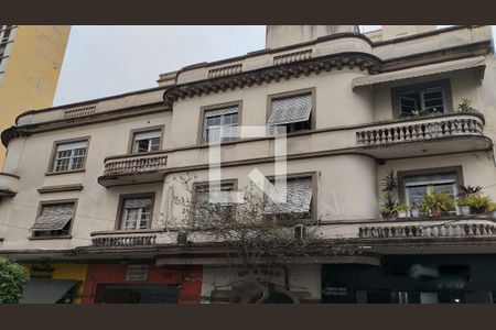 Apartamento para alugar com 95m², 2 quartos e sem vagaFachada