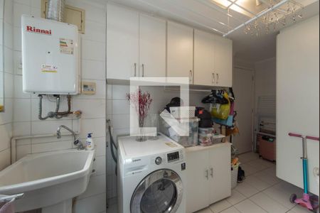 Apartamento à venda com 136m², 3 quartos e 2 vagasLavanderia