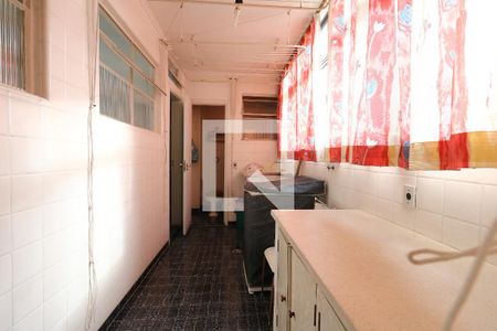 Apartamento à venda com 162m², 3 quartos e 1 vagaÁrea de Serviço