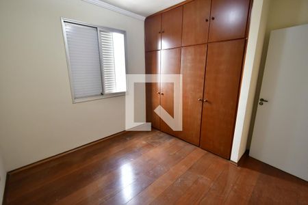 Quarto 1 de apartamento para alugar com 3 quartos, 83m² em Jardim das Paineiras, Campinas