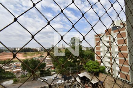 Sala - Vista de apartamento para alugar com 3 quartos, 83m² em Jardim das Paineiras, Campinas