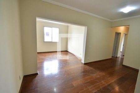 Sala de apartamento para alugar com 3 quartos, 83m² em Jardim das Paineiras, Campinas