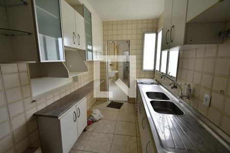 Apartamento à venda com 83m², 3 quartos e 2 vagasCozinha