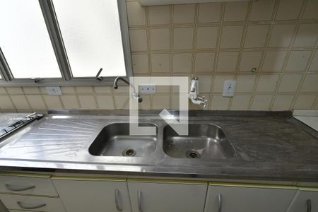 Apartamento à venda com 83m², 3 quartos e 2 vagasCozinha