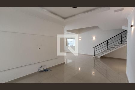 Sala de casa de condomínio para alugar com 4 quartos, 341m² em Granja Olga Iii, Sorocaba
