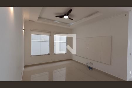 Sala de casa de condomínio para alugar com 4 quartos, 341m² em Granja Olga Iii, Sorocaba