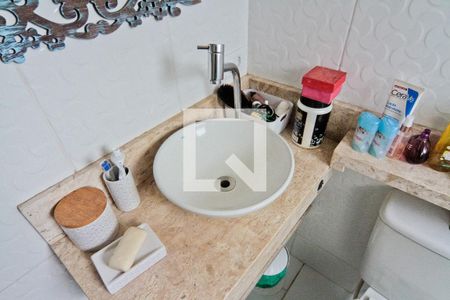 Casa à venda com 188m², 4 quartos e 4 vagasBanheiro da Suíte 2