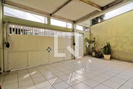 Casa à venda com 188m², 4 quartos e 4 vagasÁrea externa