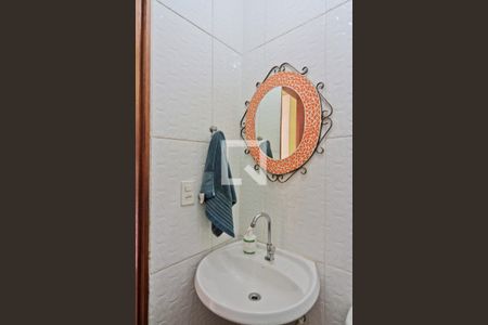 Casa à venda com 188m², 4 quartos e 4 vagasÁrea externa - lavabo