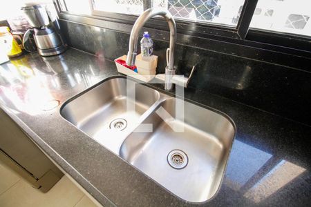 Apartamento à venda com 204m², 3 quartos e 4 vagasCozinha