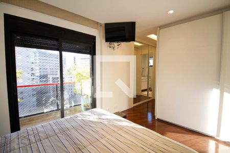 Apartamento à venda com 204m², 3 quartos e 4 vagasSuíte 2