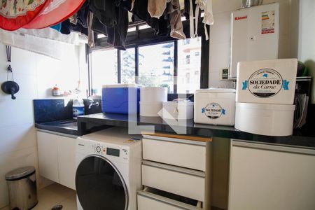 Apartamento à venda com 204m², 3 quartos e 4 vagasÁrea de Serviço